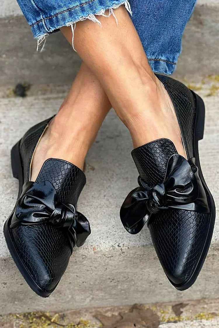 Mocasines planos para mujer con punta afilada y lazo brillante