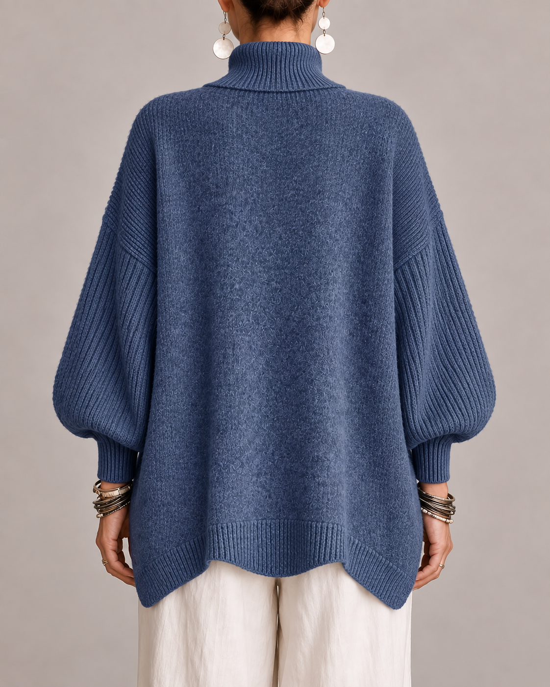 Suéter oversize para mujer con cuello alto y mangas acanaladas