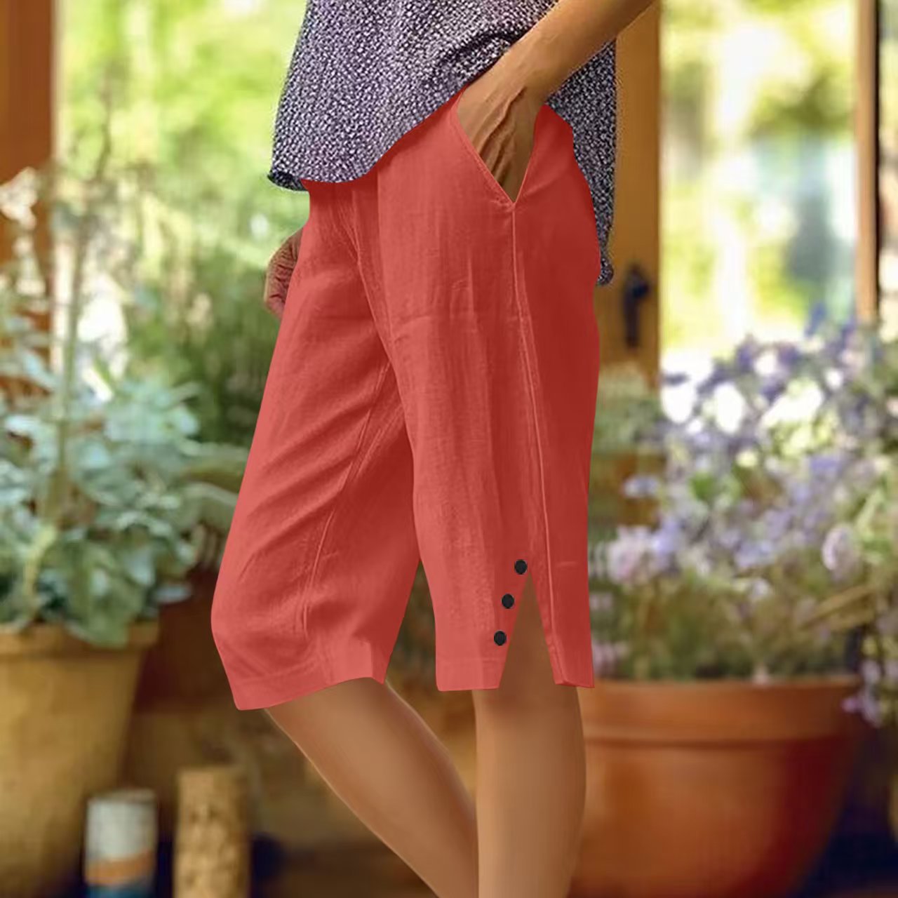 Pantalón capri mujer liso con bolsillos