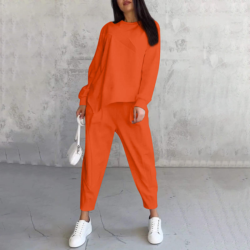 Conjunto mujer con sudadera asimétrica y pantalón cómodo