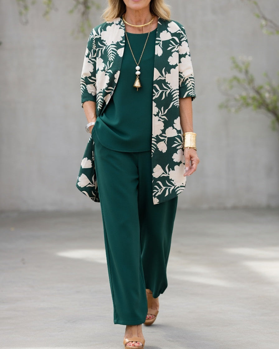 Conjunto mujer 3 piezas elegante – pantalón fluido y chaqueta floral