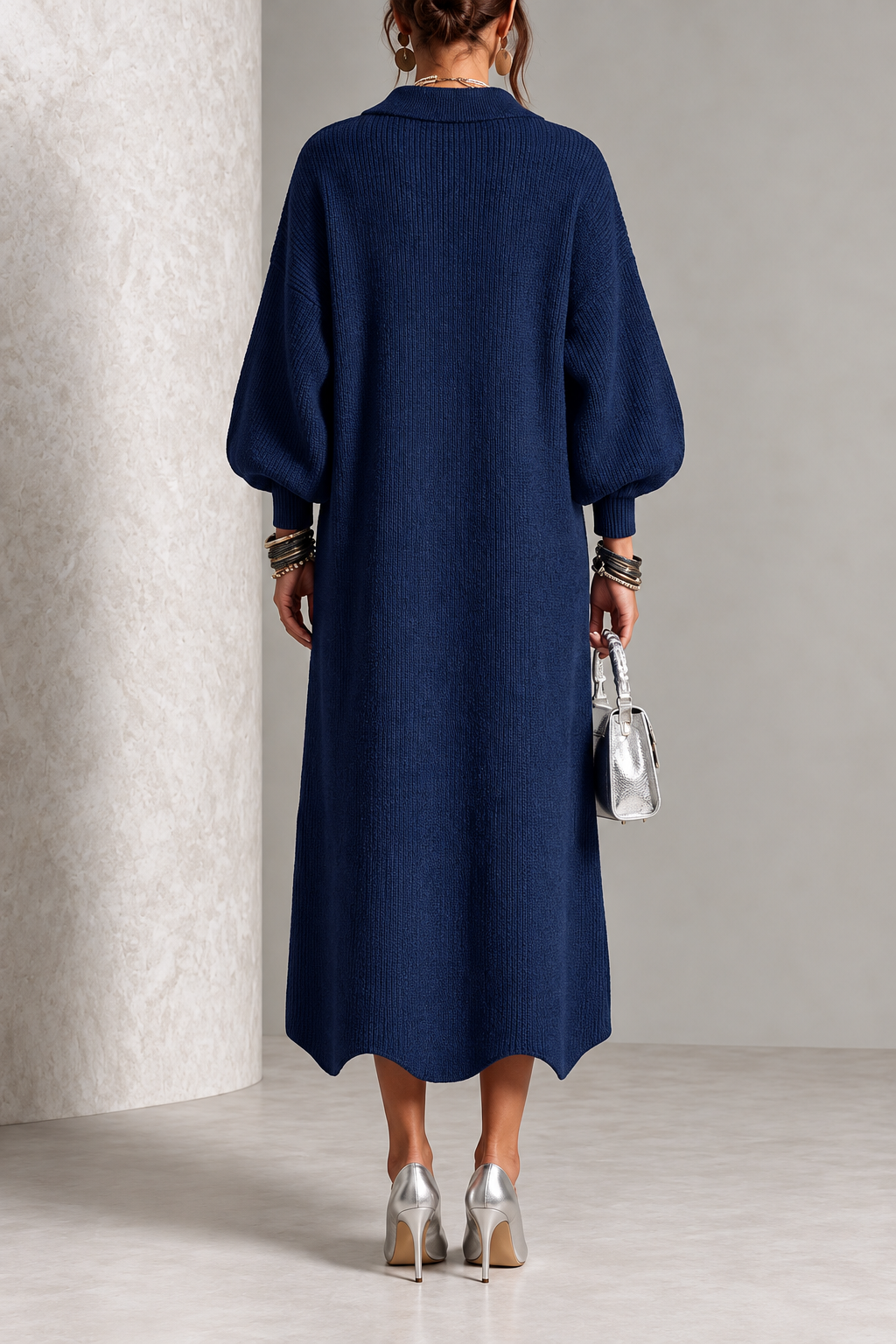 Vestido midi de mujer con botones dorados y mangas abullonadas