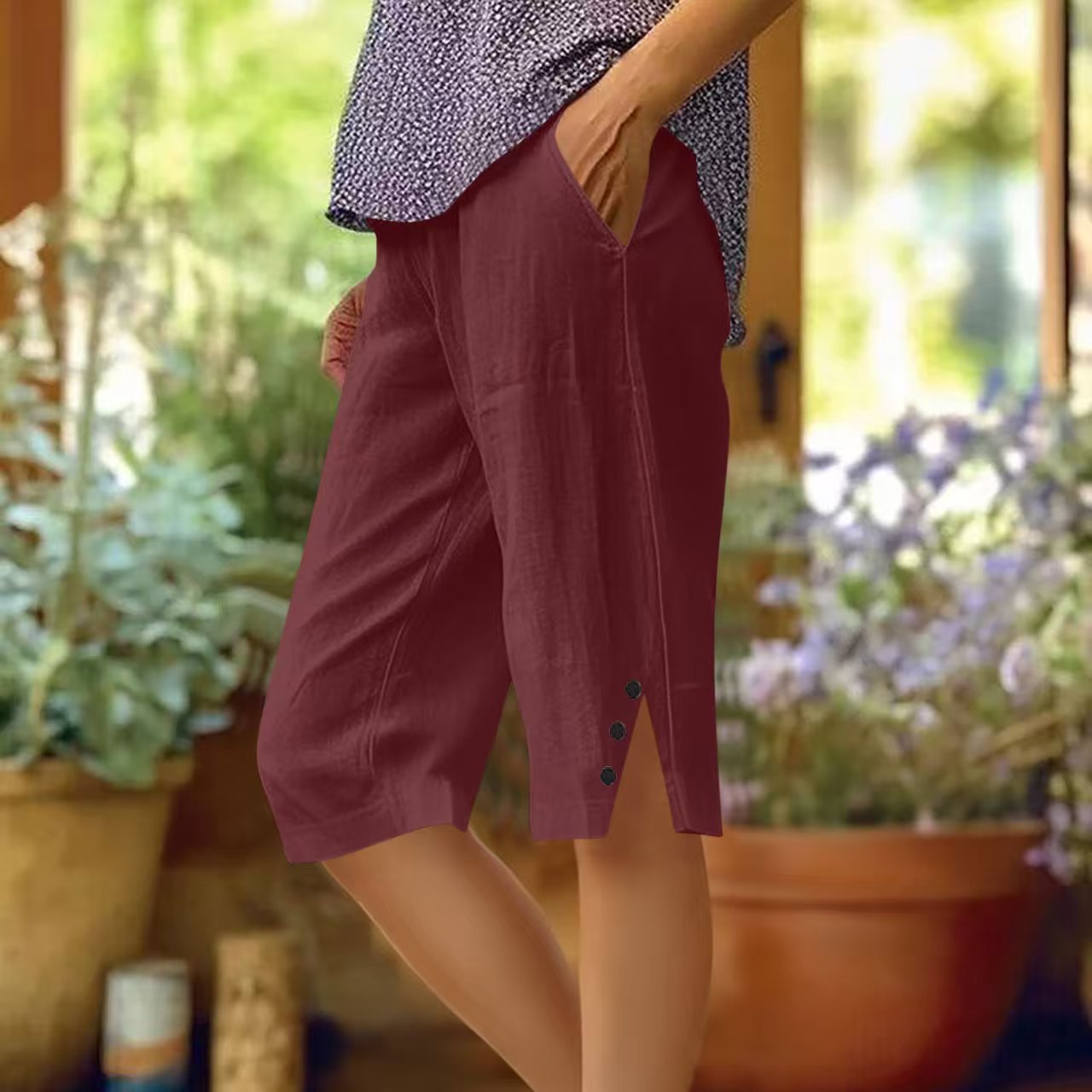 Pantalón capri mujer liso con bolsillos