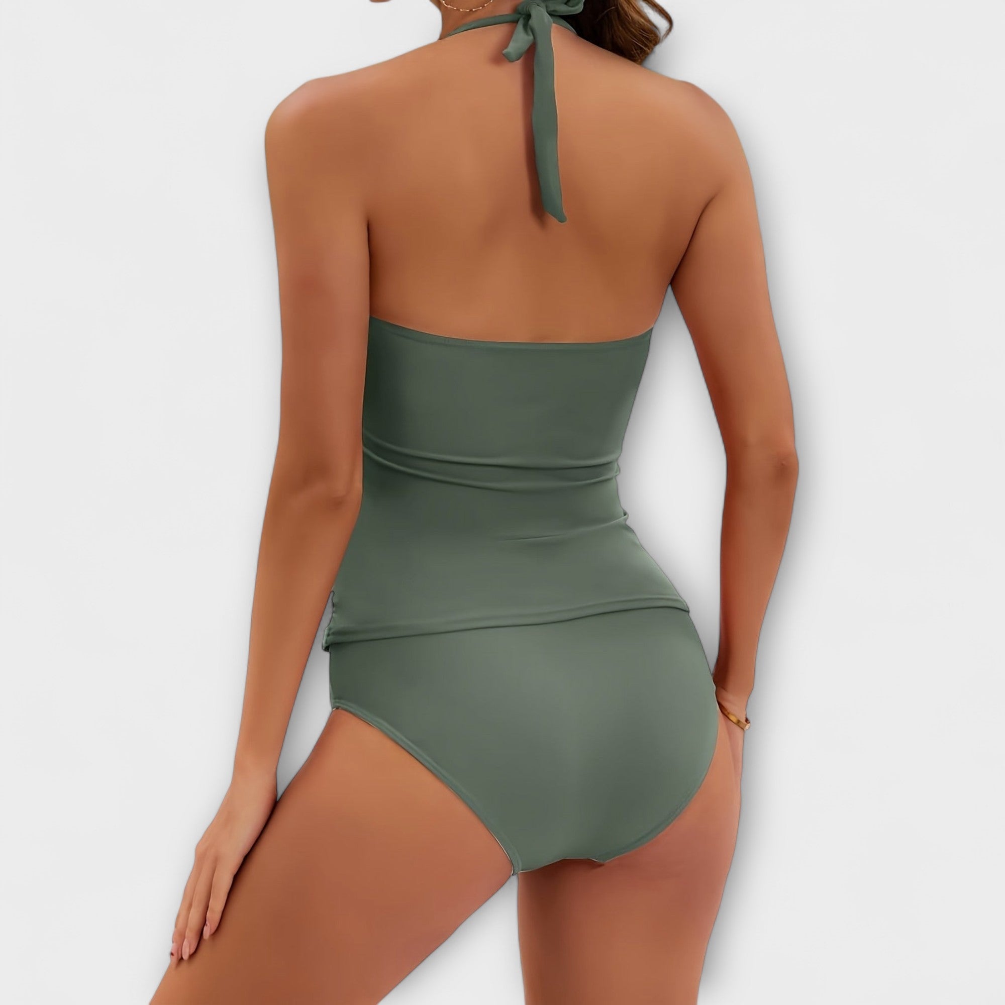 Bañador mujer una pieza halter escote V drapeado lateral detalle dorado elegante