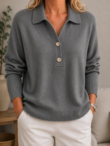 Suéter de mujer con cuello de camisa y botones decorativos finos