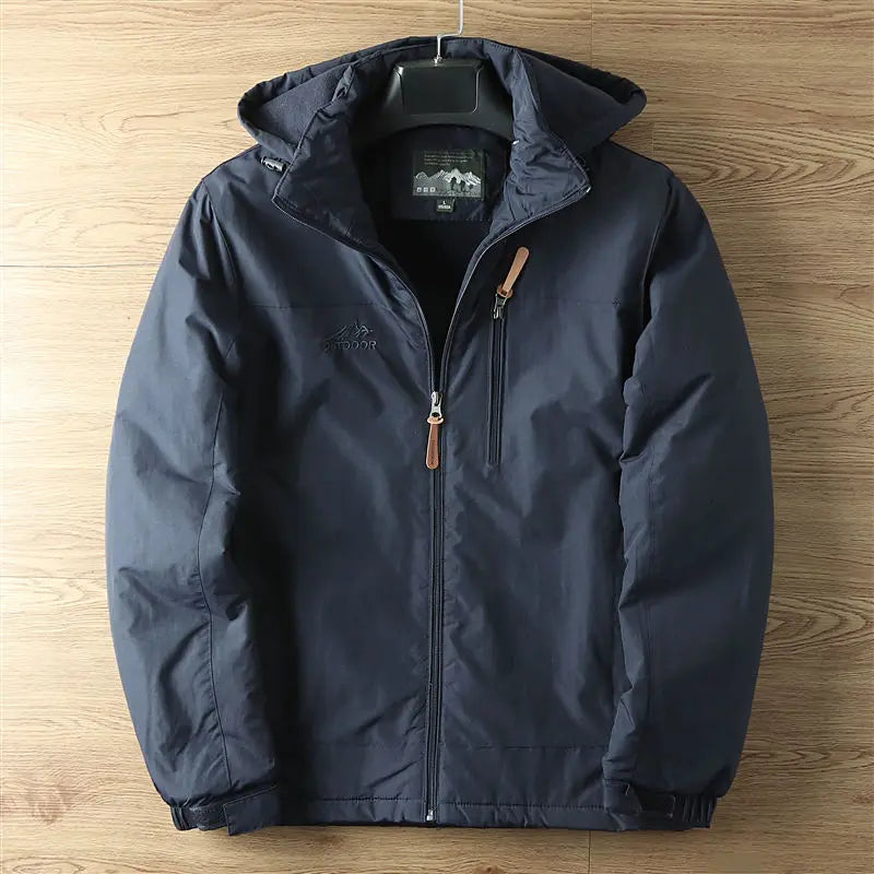 Chaqueta outdoor para hombre con capucha y cremallera