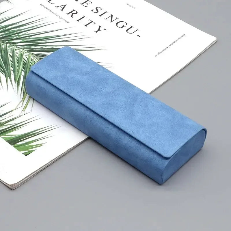 Estuche rígido unisex para gafas con diseño plegable y acabado PU