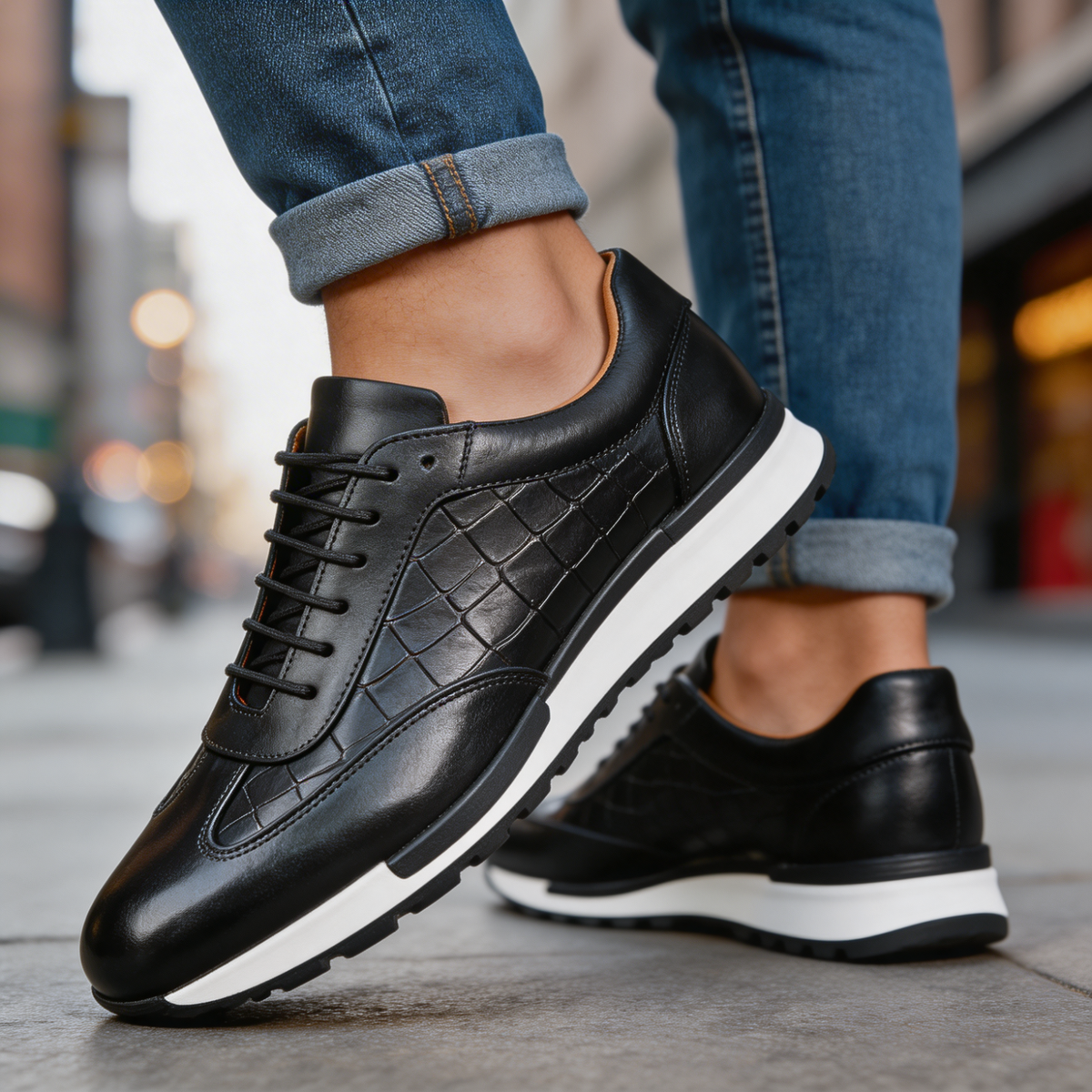 Zapatillas de hombre con textura cocodrilo y cordones elegantes