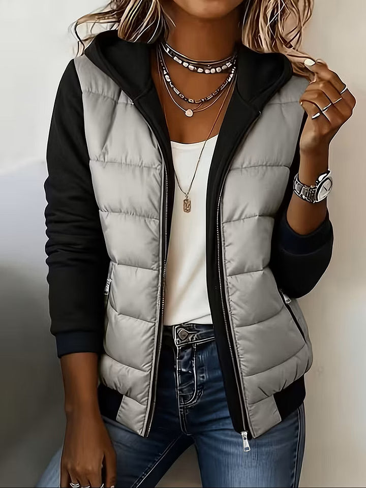 Chaqueta acolchada bicolor para mujer con capucha y cremallera