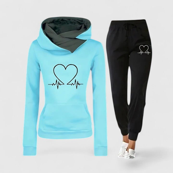 Conjunto mujer con sudadera de capucha y pantalón jogger