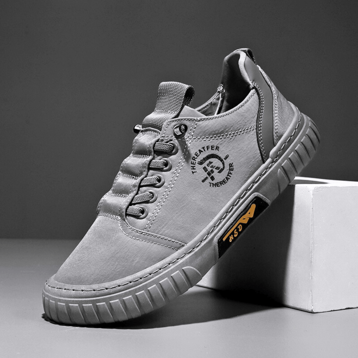 Zapatillas de hombre casuales ligeras con suela gruesa