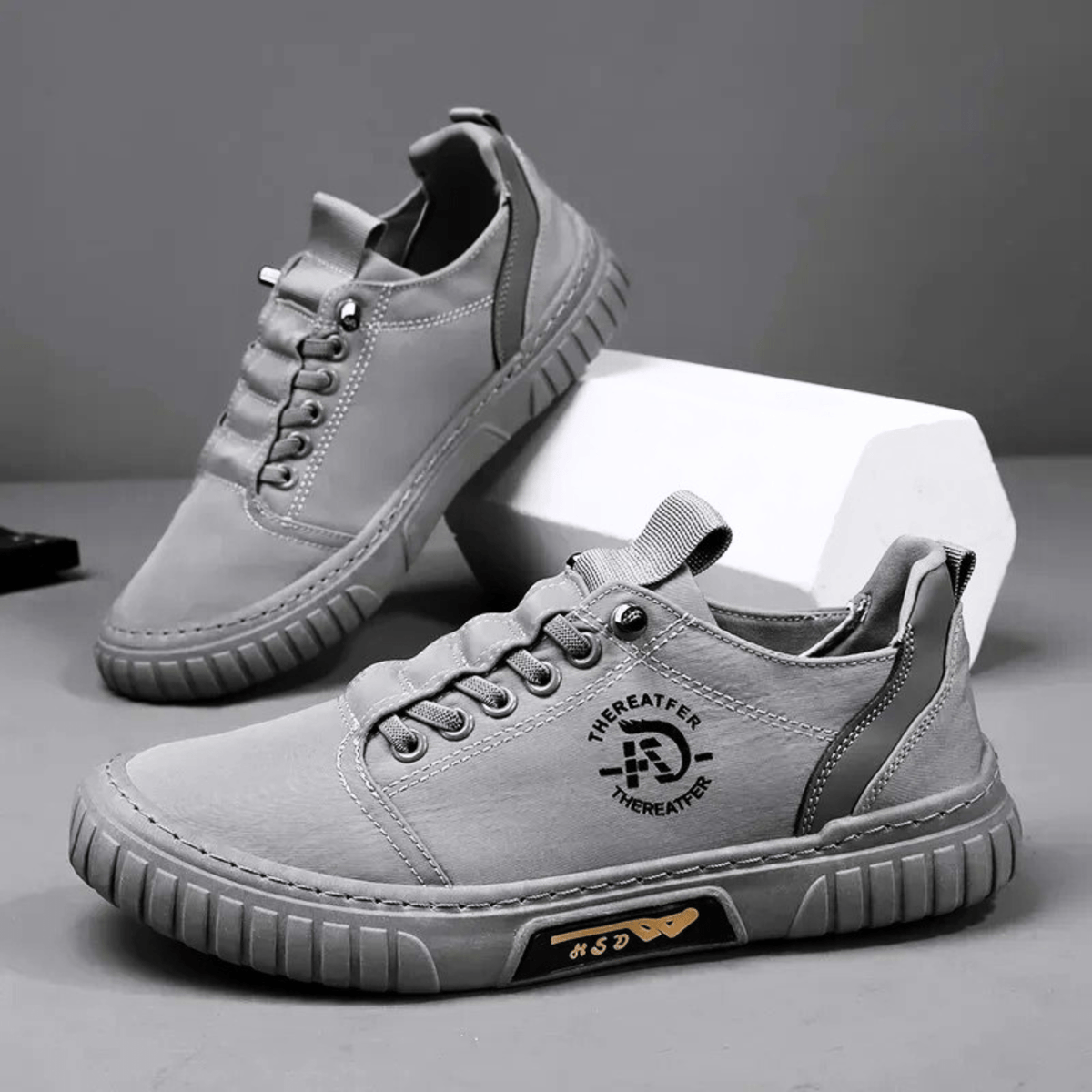 Zapatillas de hombre casuales ligeras con suela gruesa