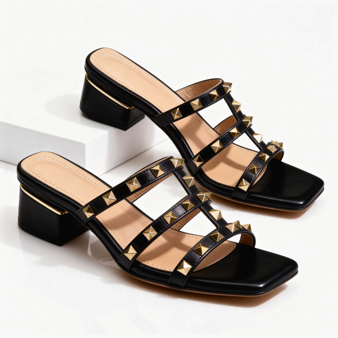 Sandalias mujer con tachuelas doradas y tacón bajo – elegantes