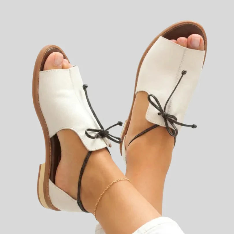 Sandalias mujer con punta abierta y cordones ajustables