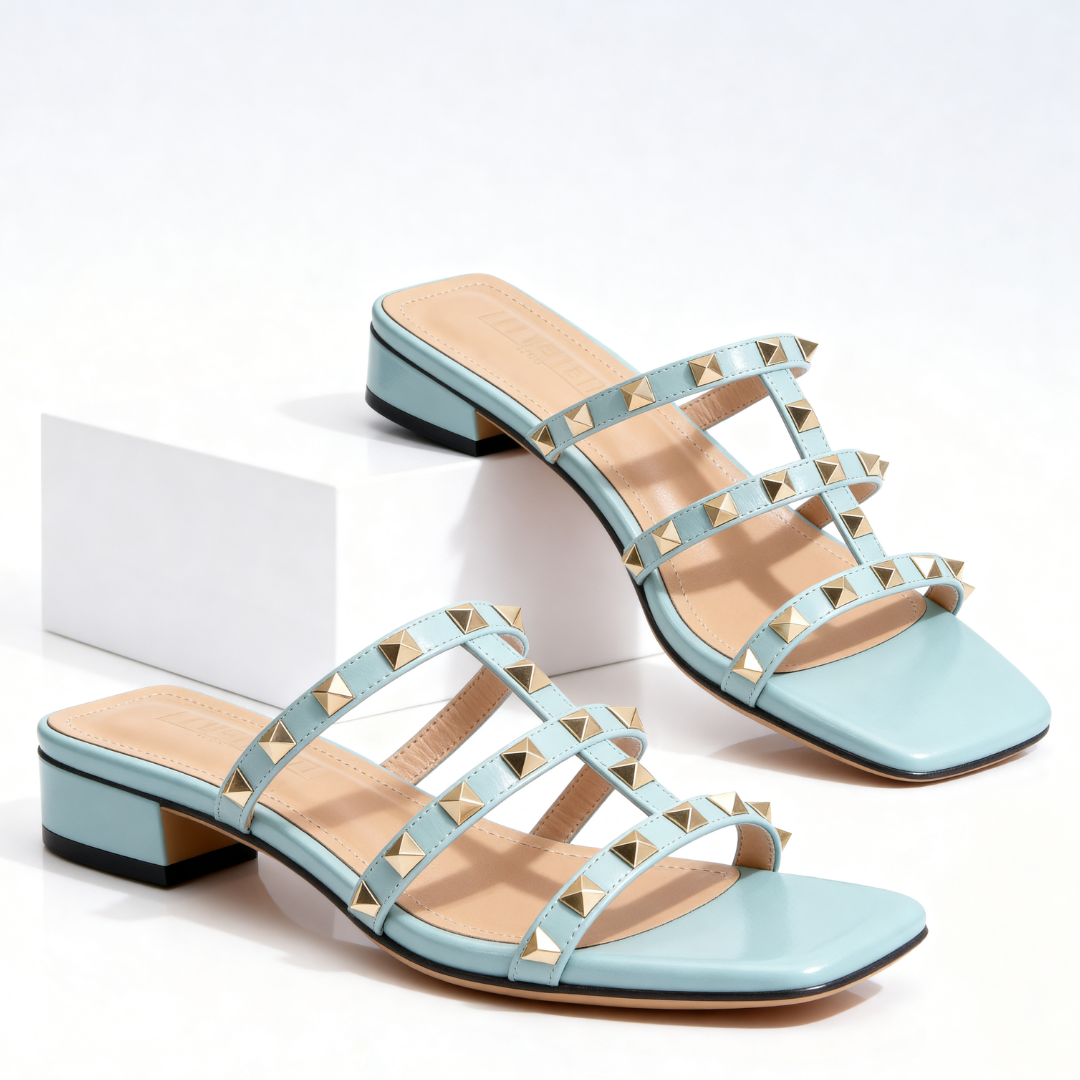 Sandalias mujer con tachuelas doradas y tacón bajo – elegantes