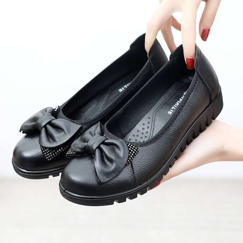 Zapatos slip-on para mujer con punta ancha y lazo decorativo