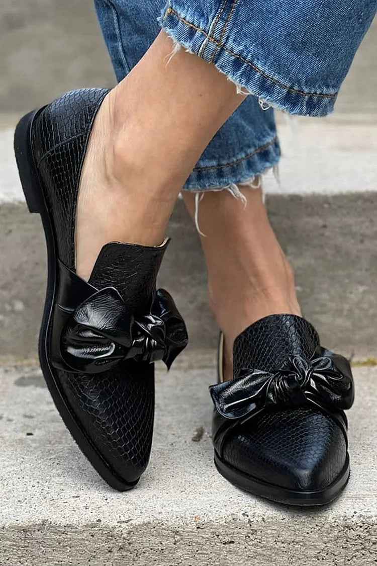 Mocasines planos para mujer con punta afilada y lazo brillante