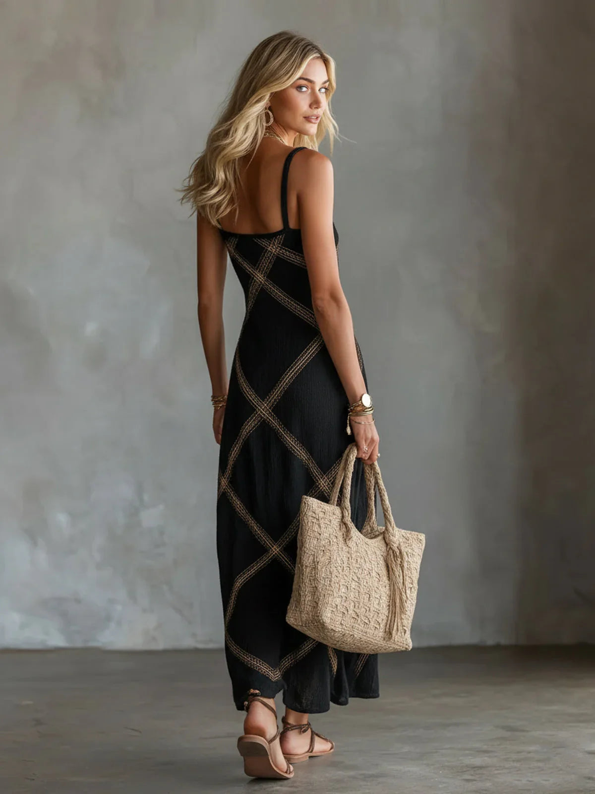 Vestido largo mujer de tirantes con estampado geométrico