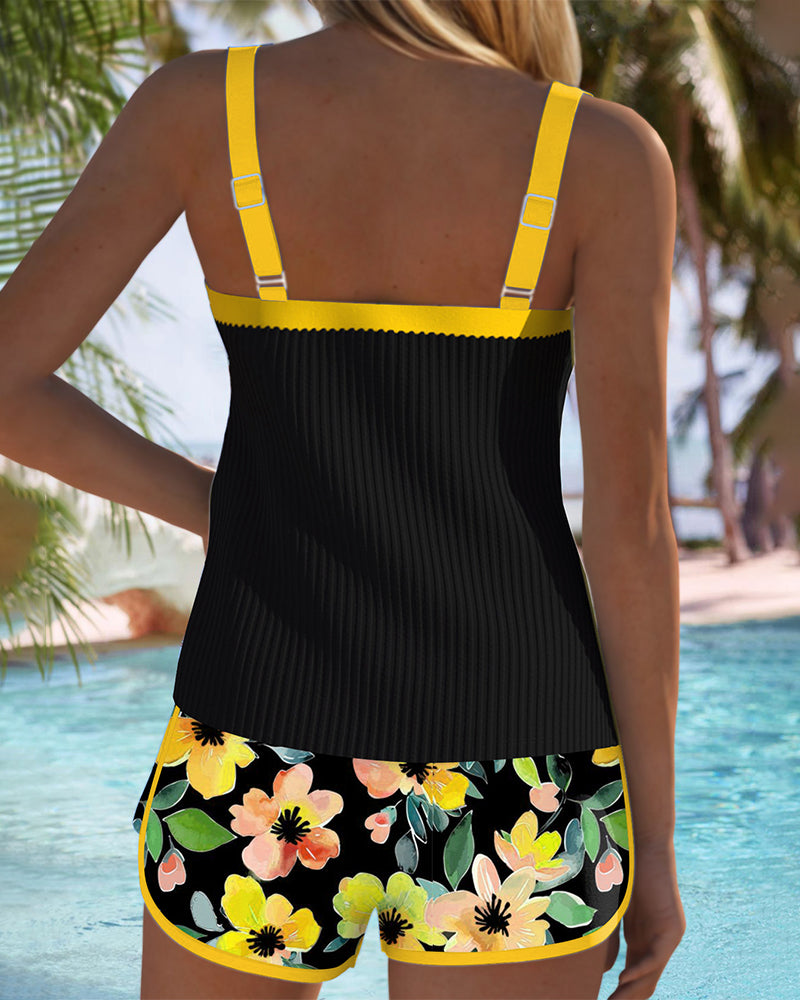 Tankini mujer dos piezas top acanalado ribete floral shorts playa verano