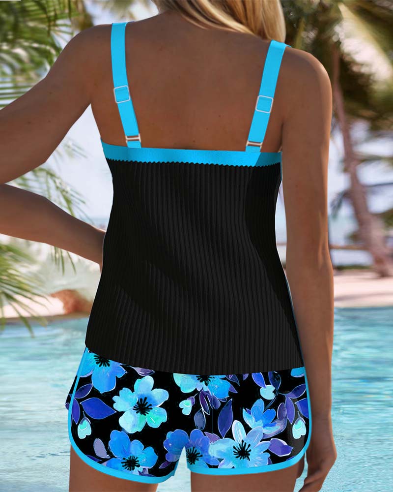 Tankini mujer dos piezas top acanalado ribete floral shorts playa verano