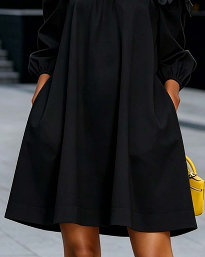 Vestido corto mujer con hombros descubiertos y flores 3D