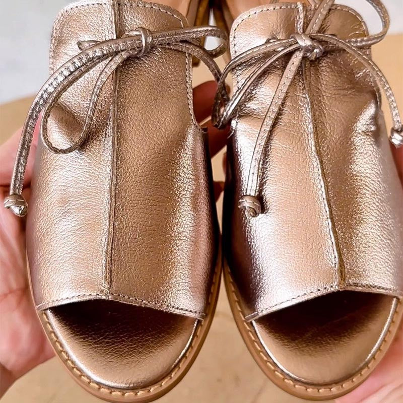 Sandalias mujer con punta abierta y cordones ajustables