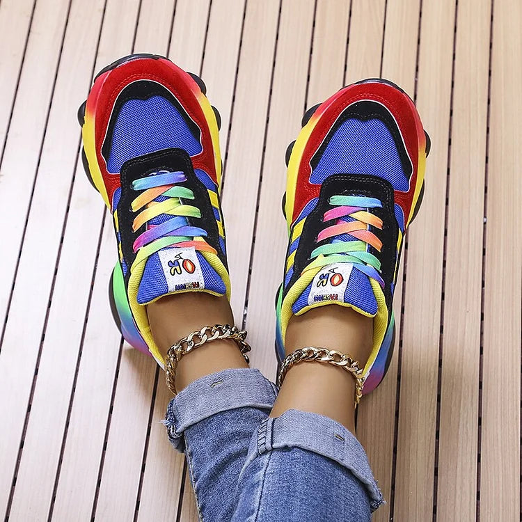 Zapatillas multicolores para mujer con punta ancha y suela cómoda