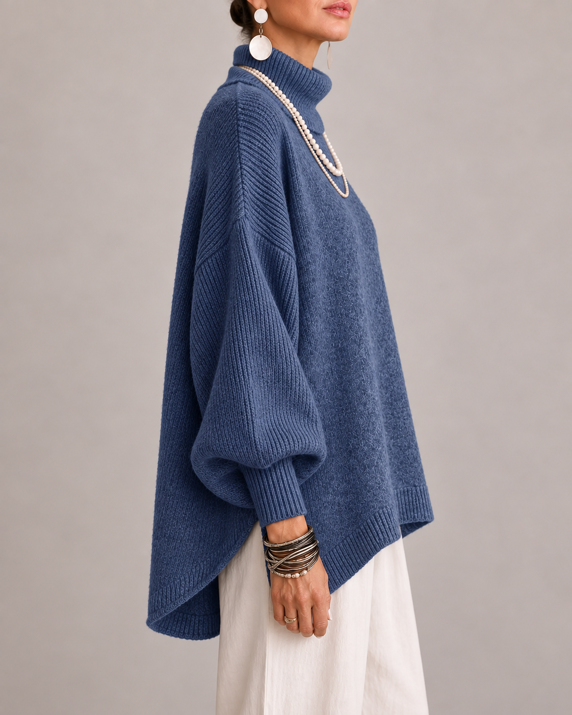 Suéter oversize para mujer con cuello alto y mangas acanaladas