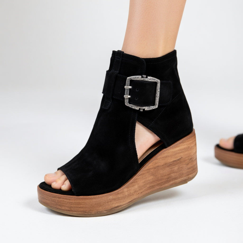 Sandalias mujer cuña ante punta abierta hebilla metálica suela madera elegante
