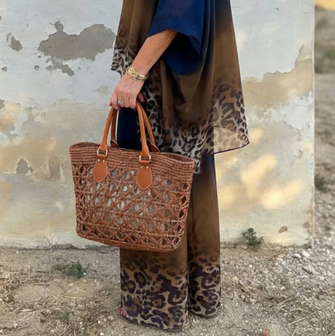 Conjunto mujer dos piezas poncho leopardo degradado