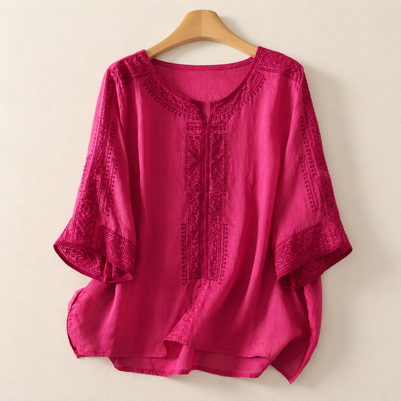 Blusa bordada de mujer con mangas tres cuartos y corte holgado