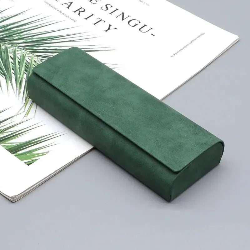 Estuche rígido unisex para gafas con diseño plegable y acabado PU