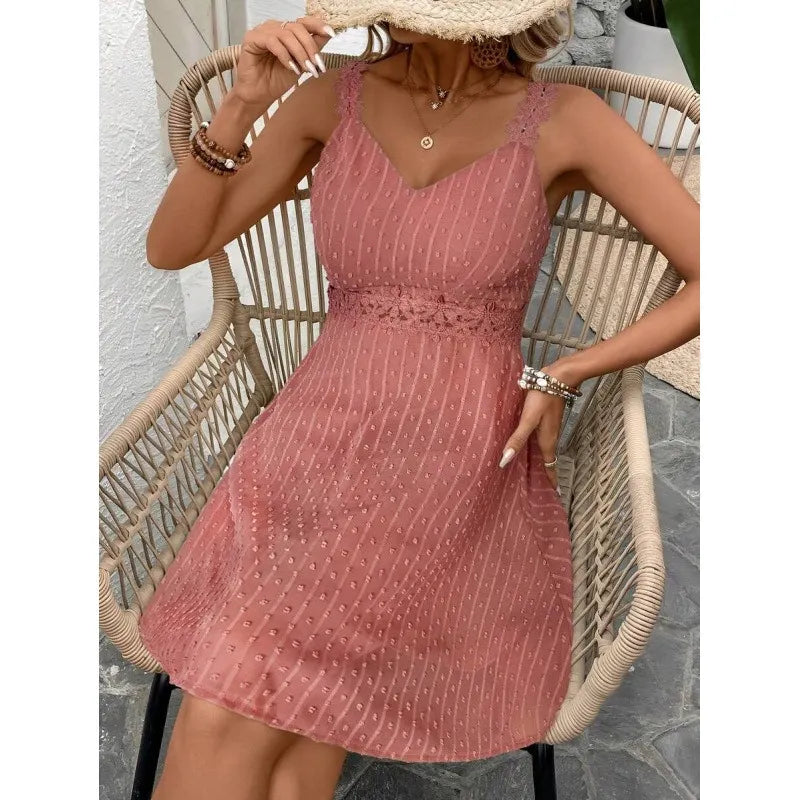Vestido mini mujer plumetis con tirantes de encaje y escote en V