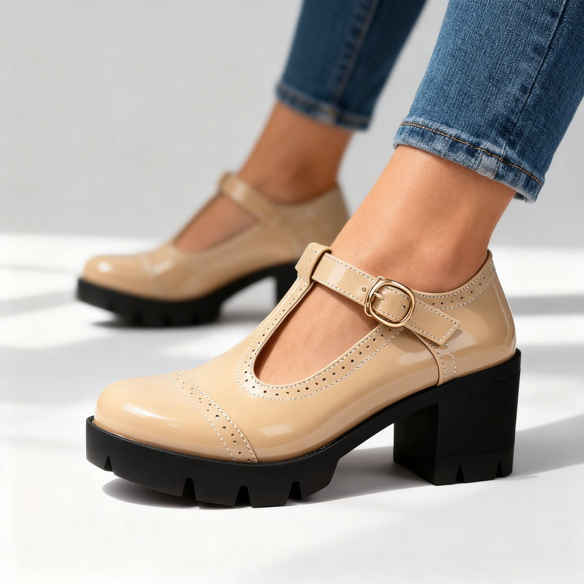 Zapatos brogue para mujer con correa en T y tacón de bloque