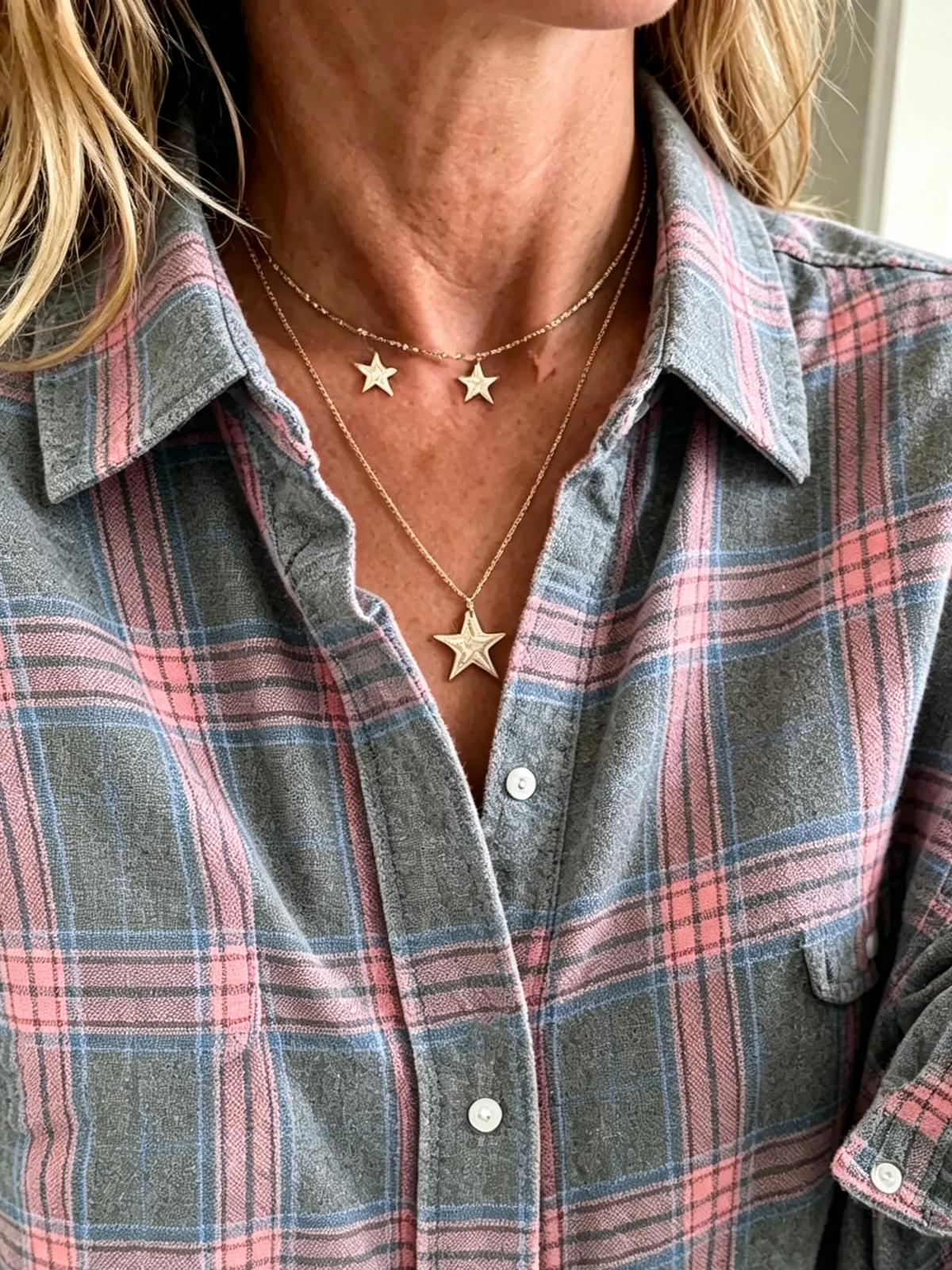 Camisa mujer oversize a cuadros con botones y bolsillos