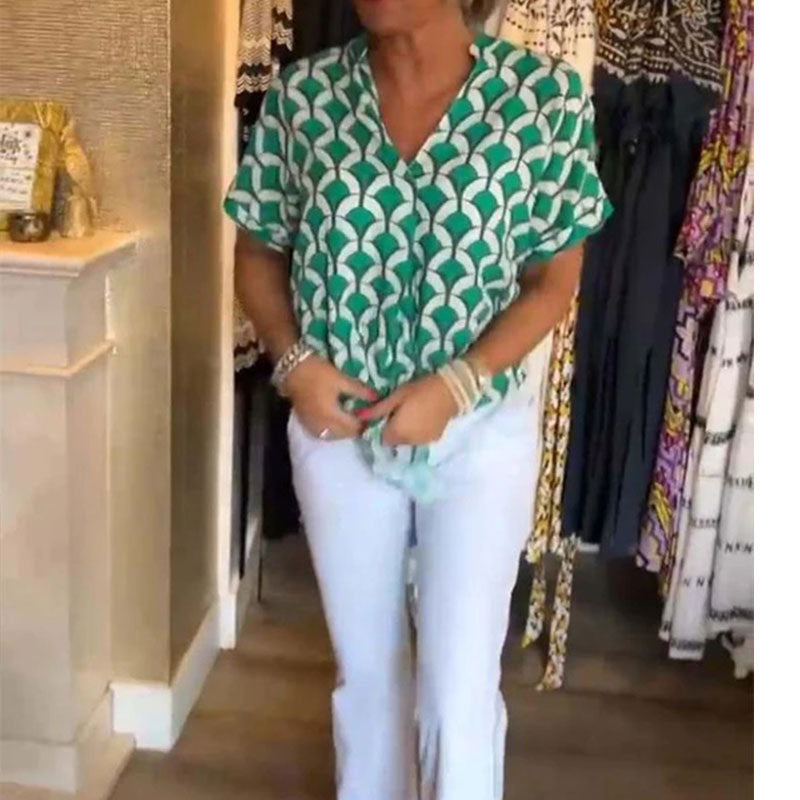 Blusa estampada mujer con cuello en V y mangas cortas