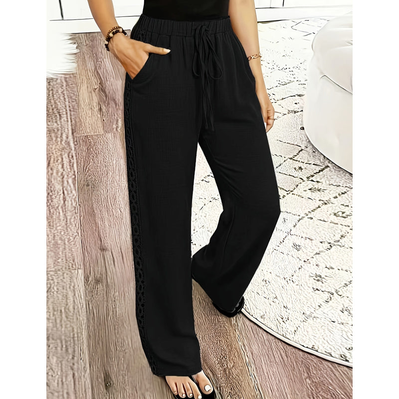 Pantalón mujer fluido con encaje lateral y cintura ajustable