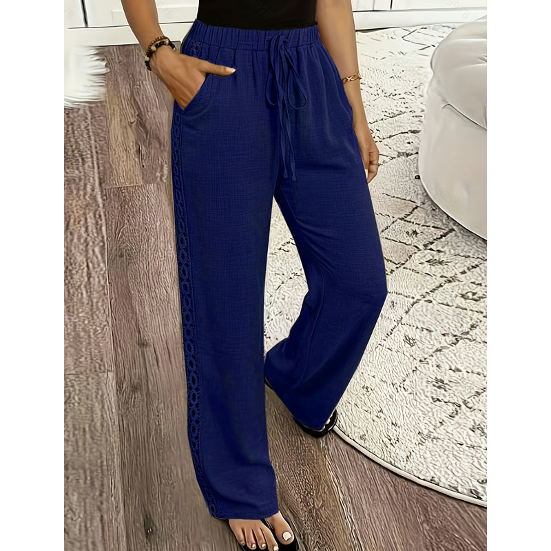 Pantalón mujer fluido con encaje lateral y cintura ajustable