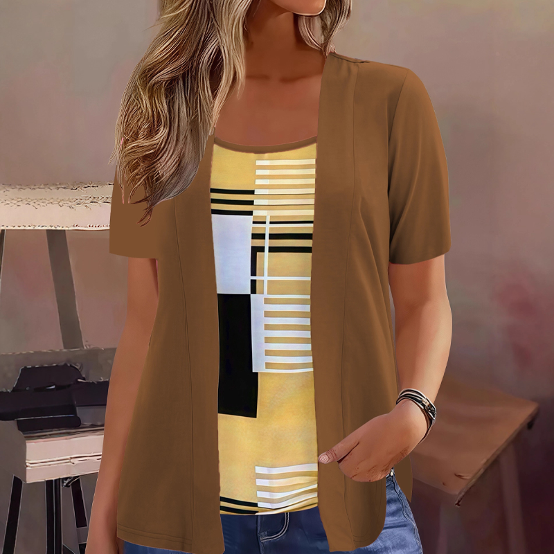 Camiseta mujer efecto superpuesto con estampado geométrico