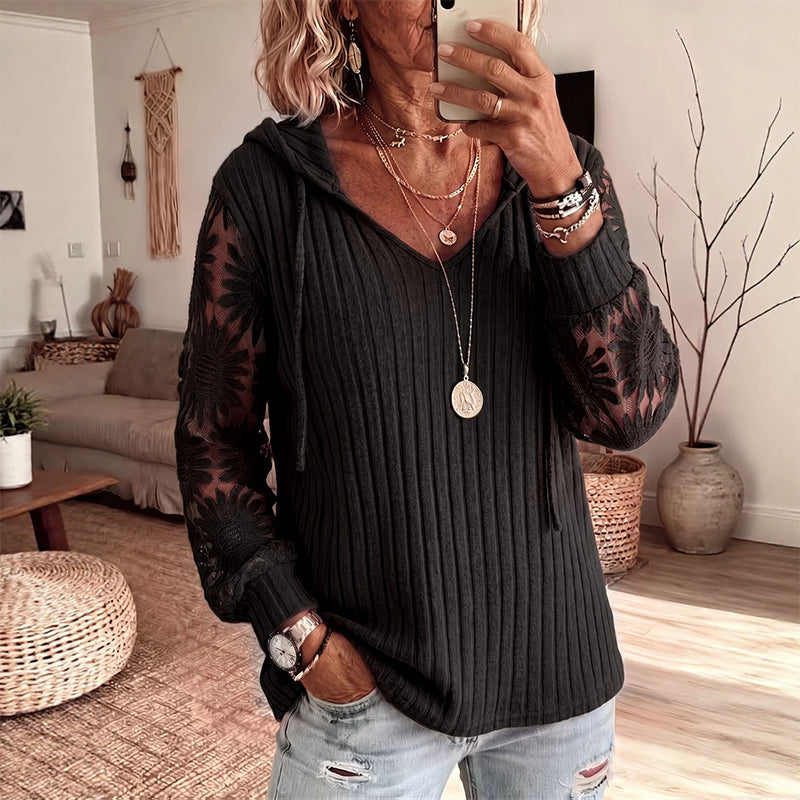 Top mujer con capucha y mangas de encaje floral